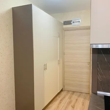 Студио Кати Appartement *